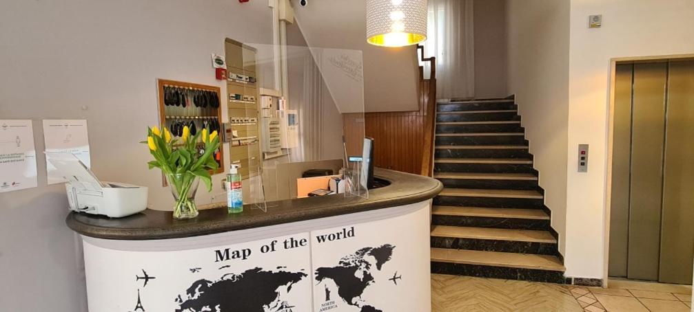 Hotel Astoria Ричоне Екстериор снимка